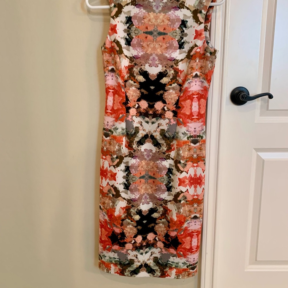 Maggy London sheath dress size 2 - Picture 3 of 5